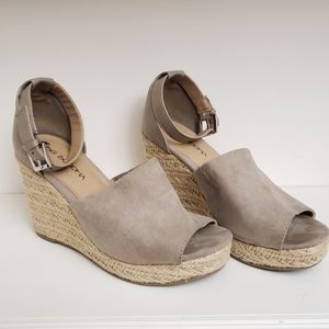 Big Buddha Espadrille Wedge Platform Sandal